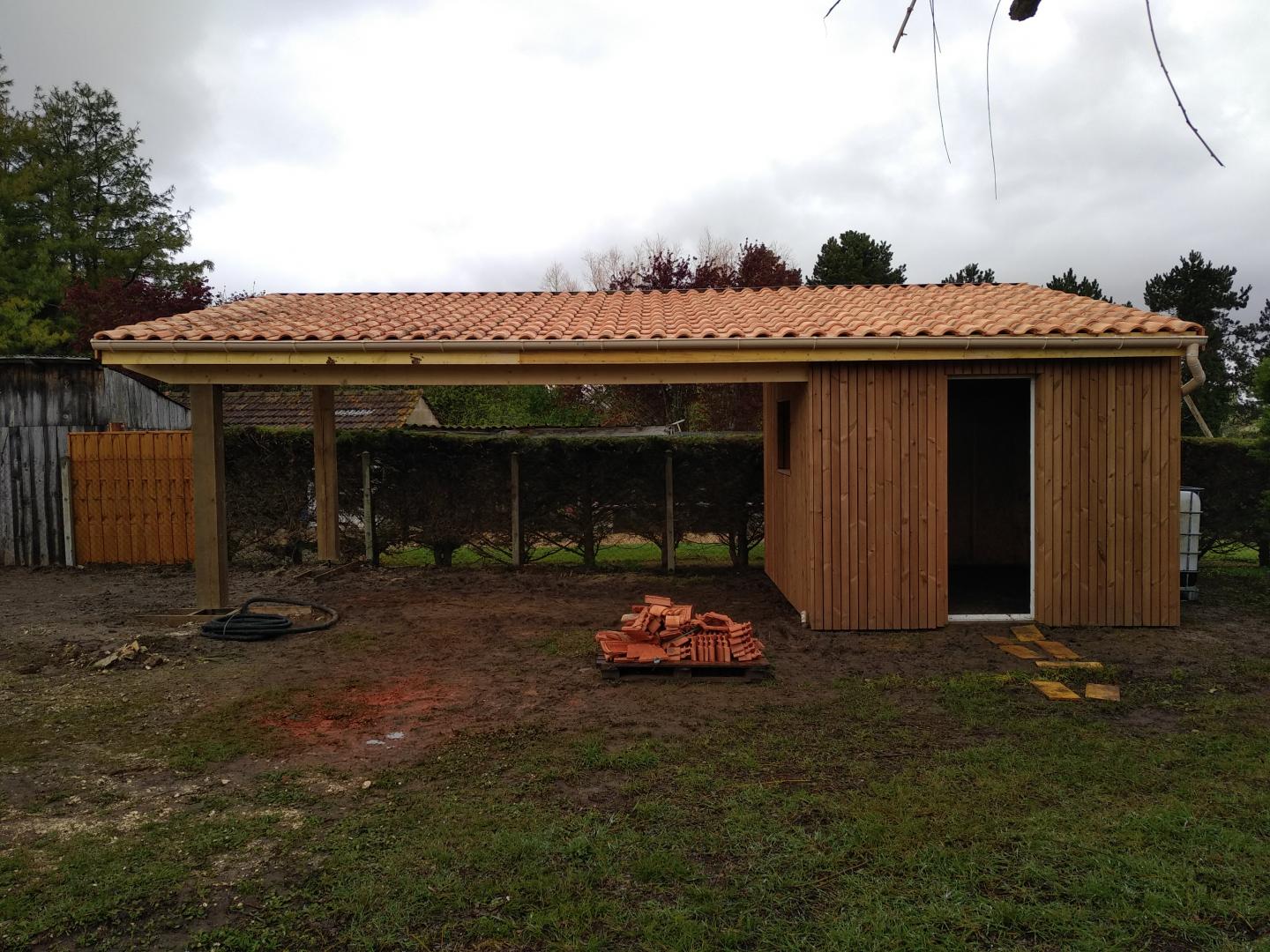 Fabricant d'abri de jardin bois, abri voiture, carport, pergola, portail,  Bordeaux